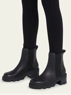 Sorel Joan Now Chelsea Black Leather Boots Size 11 Waterproof Lug Sole